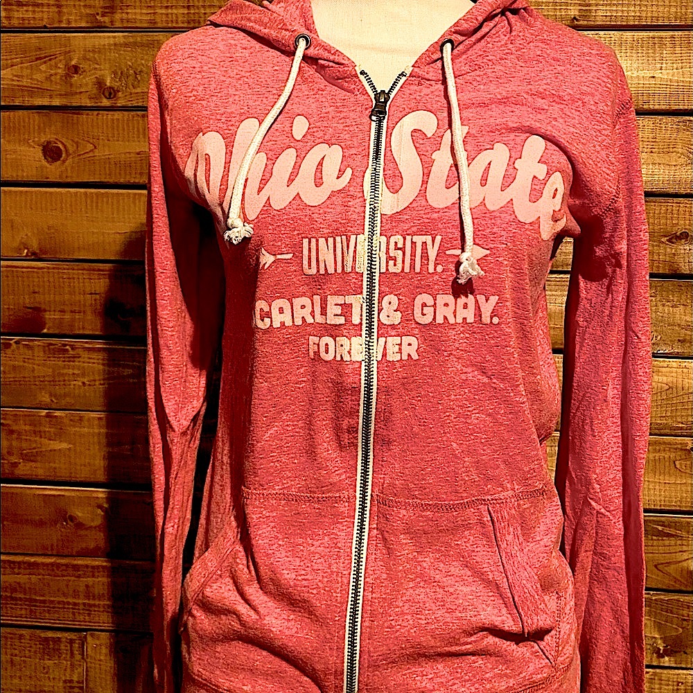 🍀 Vintage~ The Ohio State University~ zip up